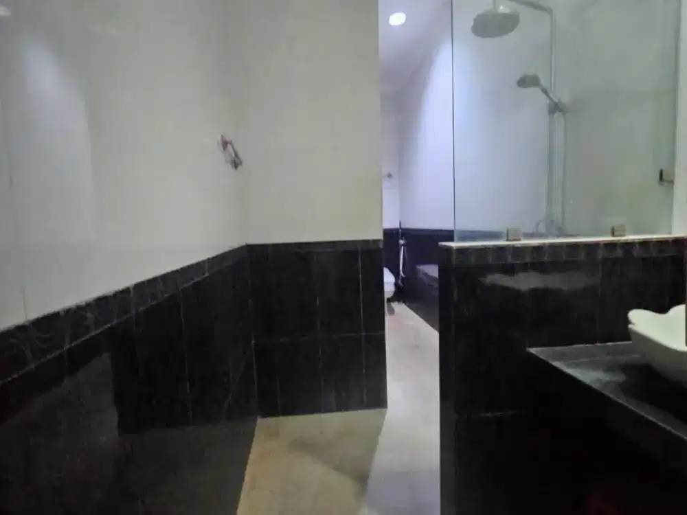 Rumah rapih dijual cepat di Cluster grand duta Tangerang kota Cluster Diamond