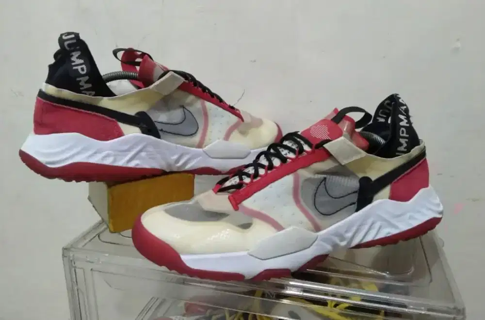 Sepatu Basket Nike Jordan Jumpan loww size 45