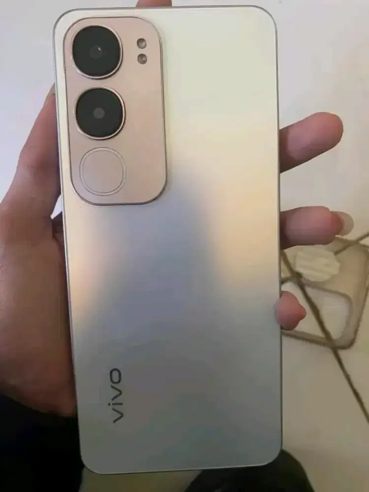 Vivo y19s ram 6+6/128 pecas bisa antar