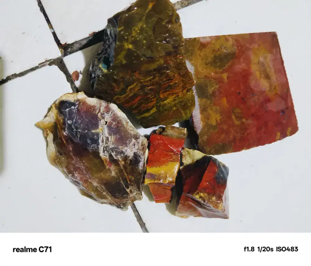 Bahan batu pancawarna Garut