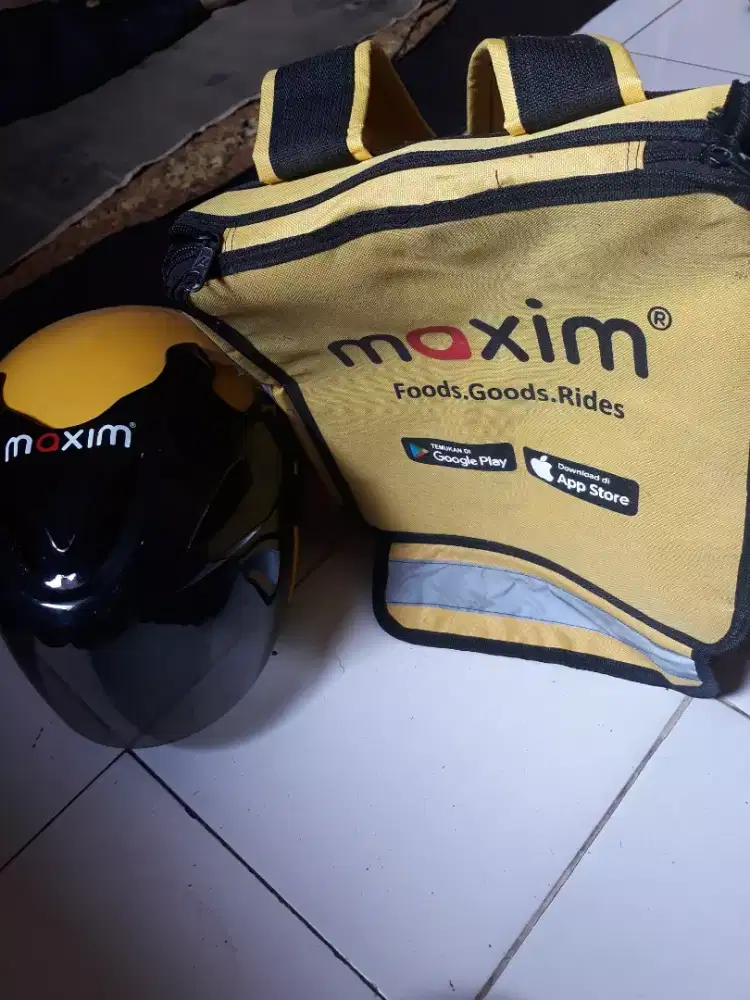 Helm tas maxim takterpakai