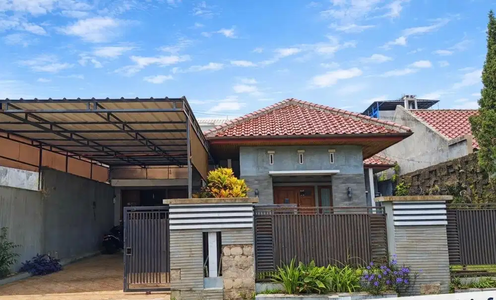 Dijual Rumah Luas di Perum Jogya Permai Tasikmalaya – LT 462 m², SHM