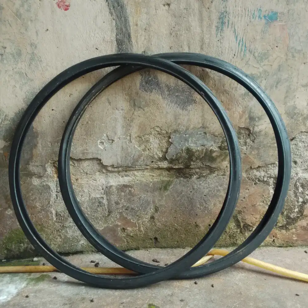 BAN LUAR 700X28 SCHWALBE ONE SECOND WIRE