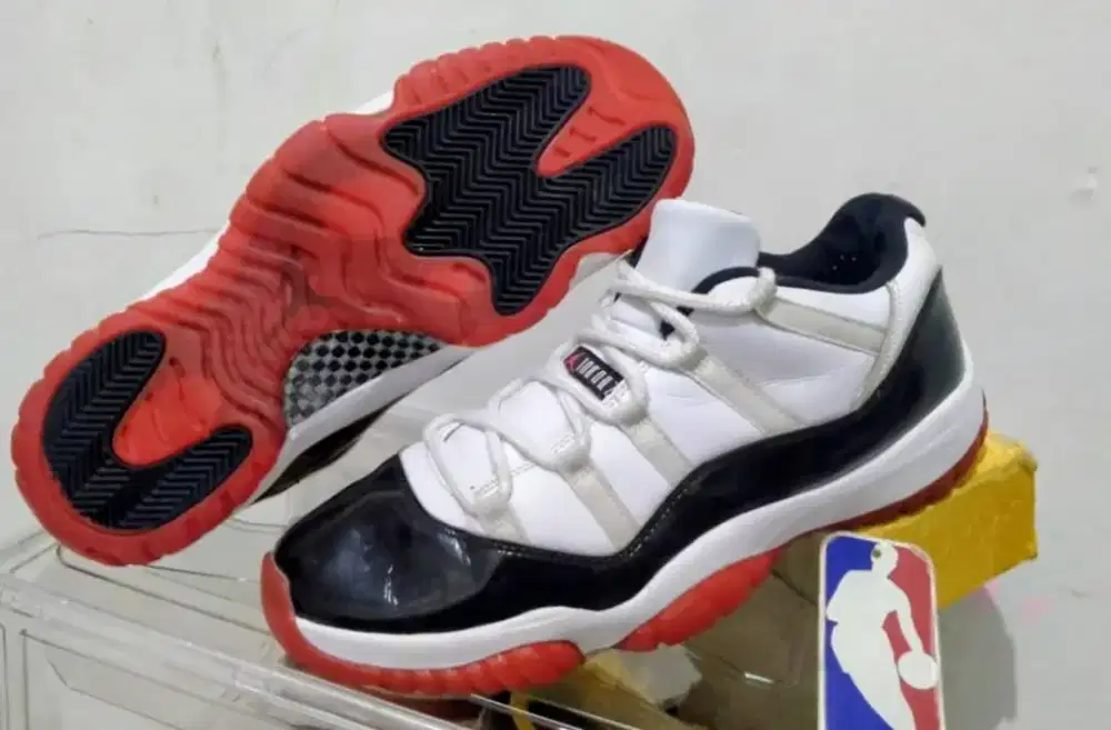 Sepatu Basket Nike Jordan Retro 11 Concorde size 45