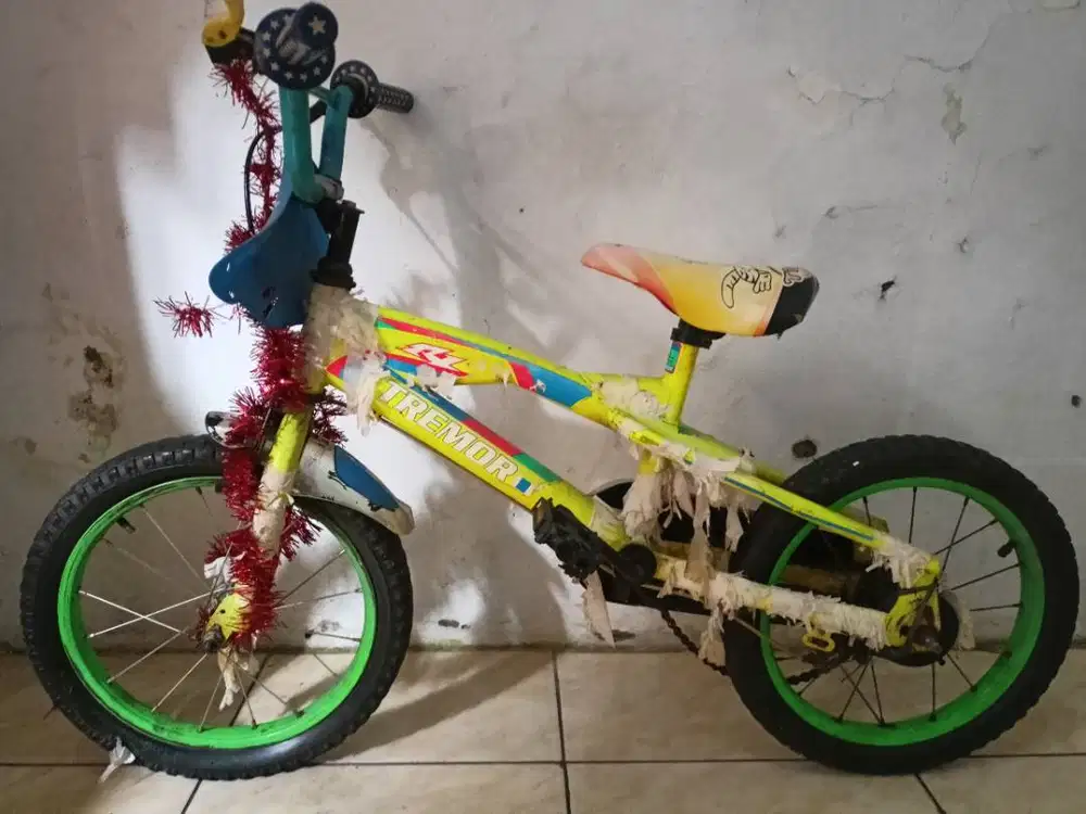 SEPEDA ANAK 16” – WARNA CERAH, KUAT & SIAP PAKAI
