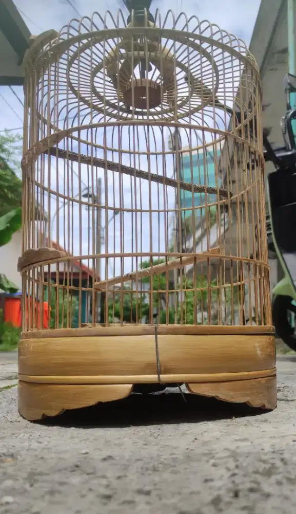 Sangkar burung kecil bambu