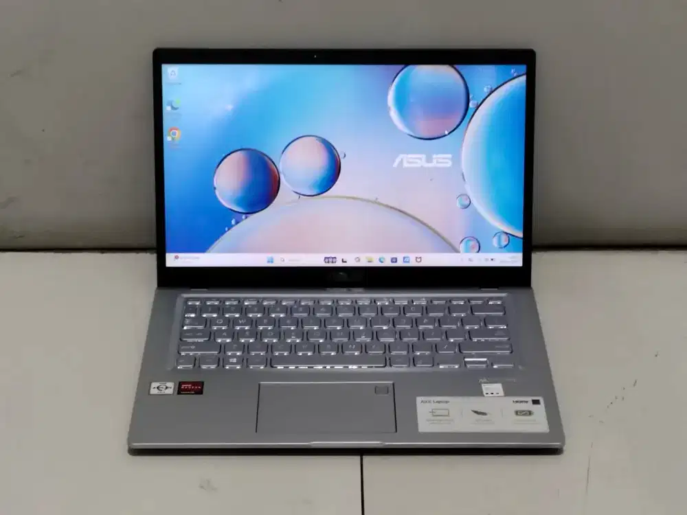 Asus vivobook x415da amd Athlon gold 3150u ram 8/512 gb mulus