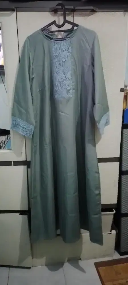 Gamis perempuan dewasa