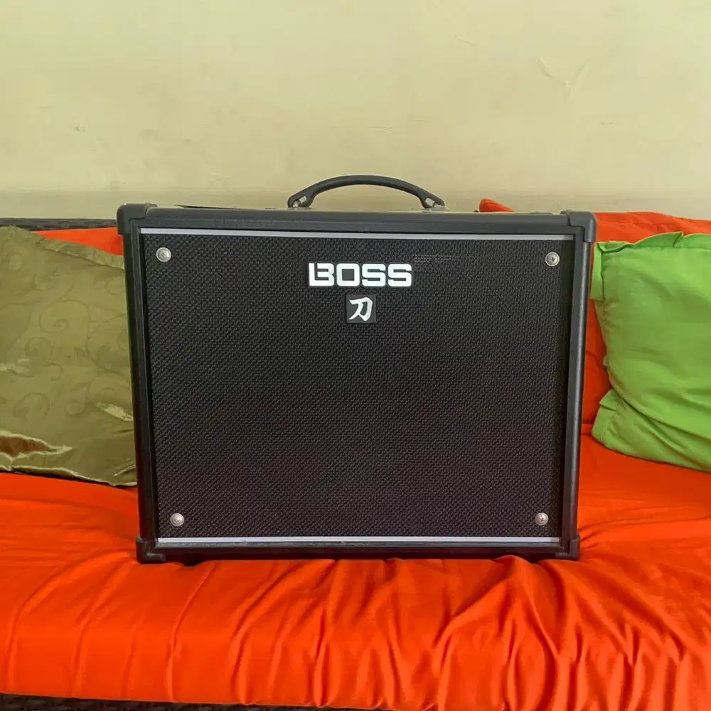 BOSS KATANA 50 VERY GOOD CONDITION
