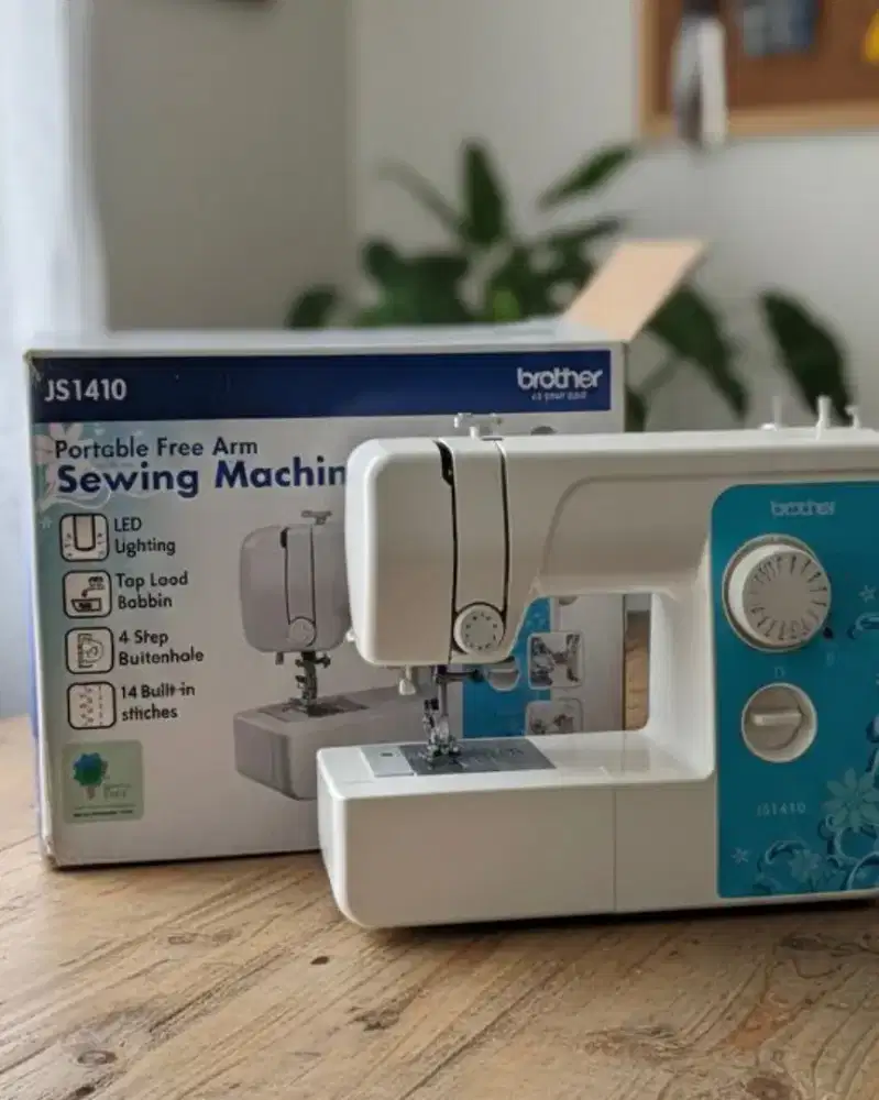 Mesin Jahit Portable Brother