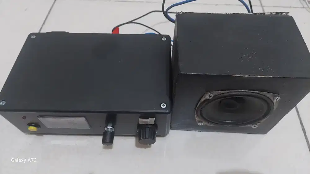 Radio tuner fm dgn speaker