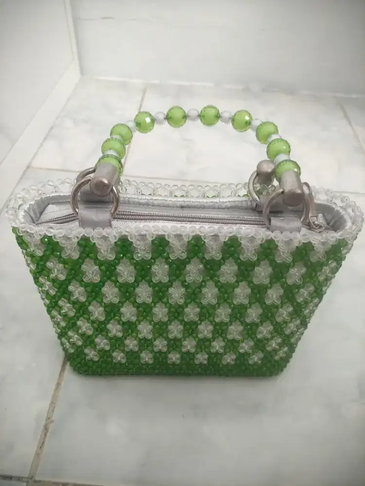 Tas wanitaa jaman dahulu