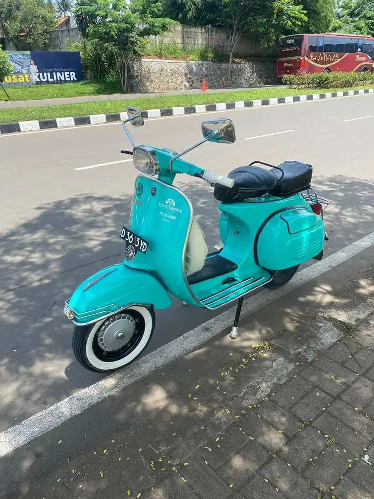 Vespa Super Tahun 1975
