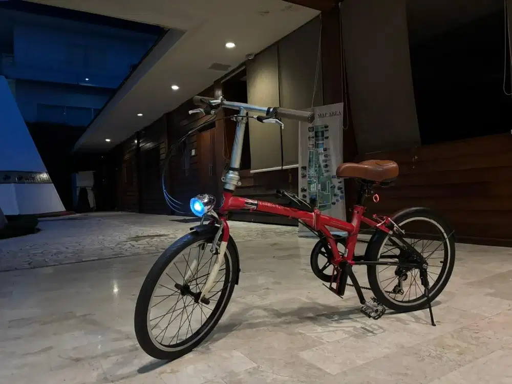 Sepeda LONDON TAXI Lipat