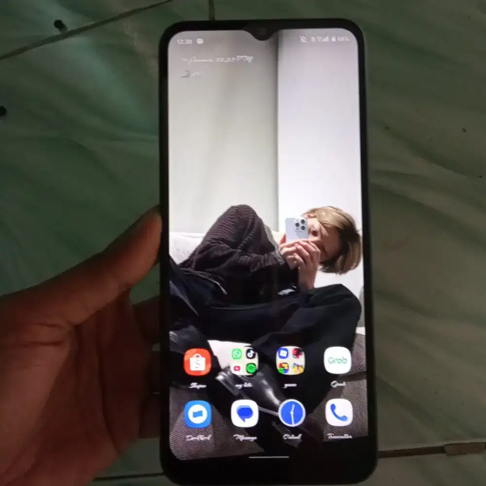 Jual handphone realme