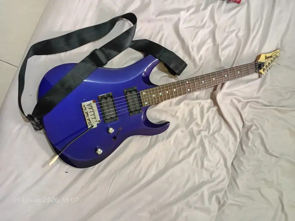 Gitar ibanez siap pakai