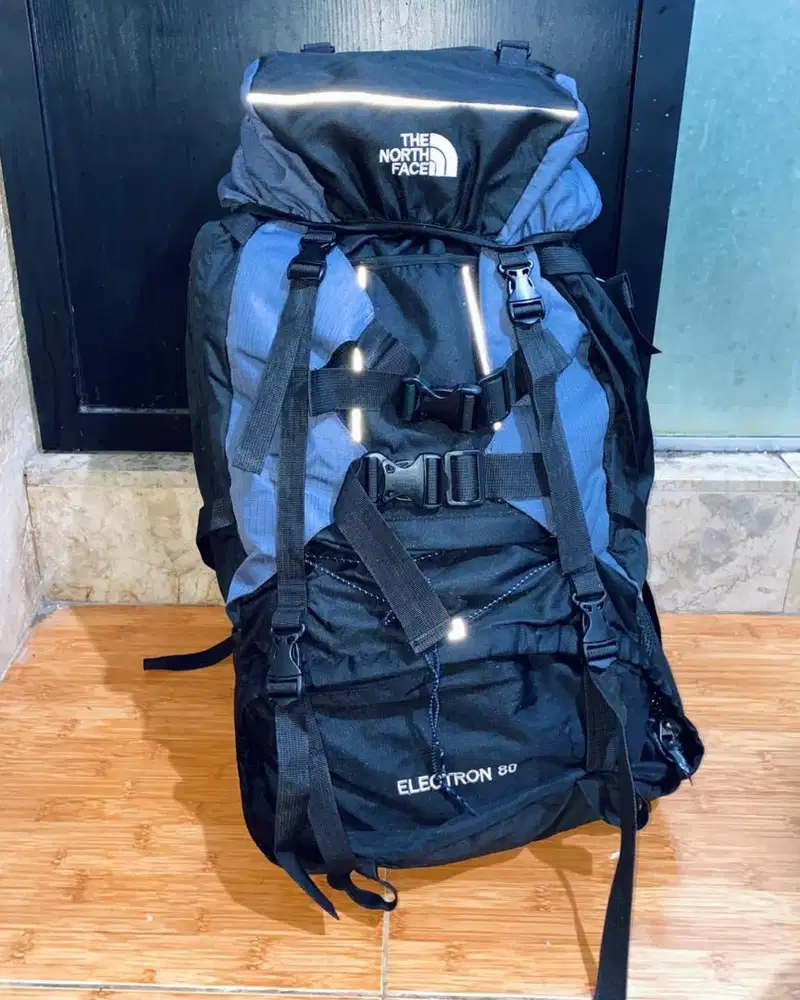 Tas carrier 80L black and blue jual cepat tas hiking preloved