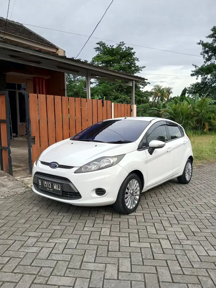 Ford Fiesta 2012 Bensin