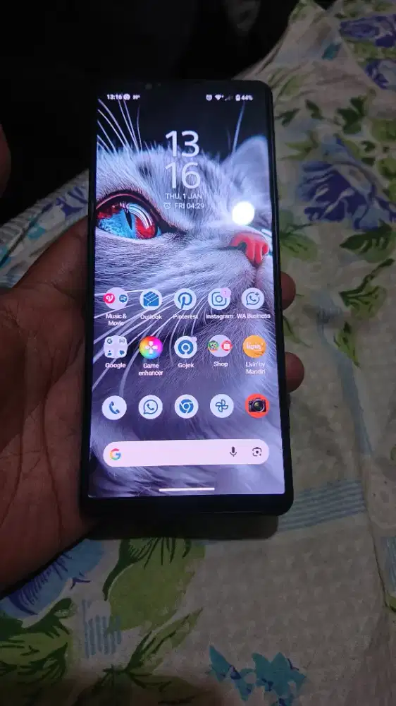 Xperia 5 Mark iv warna hitam