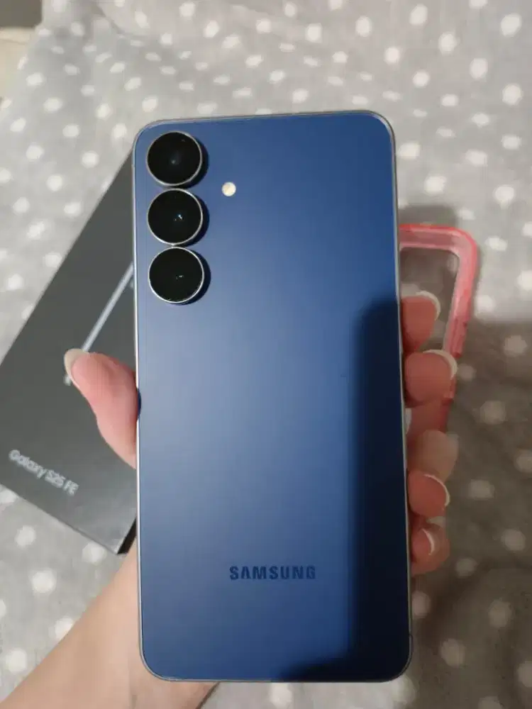 SAMSUNG S25 FE 8/256