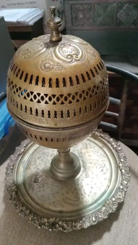 Tempat dupa kuningn arab