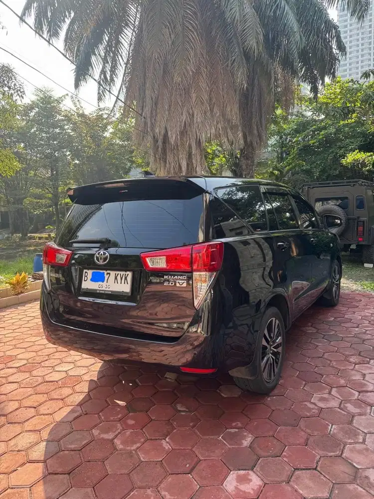 Toyota Kijang Innova 2017 Bensin