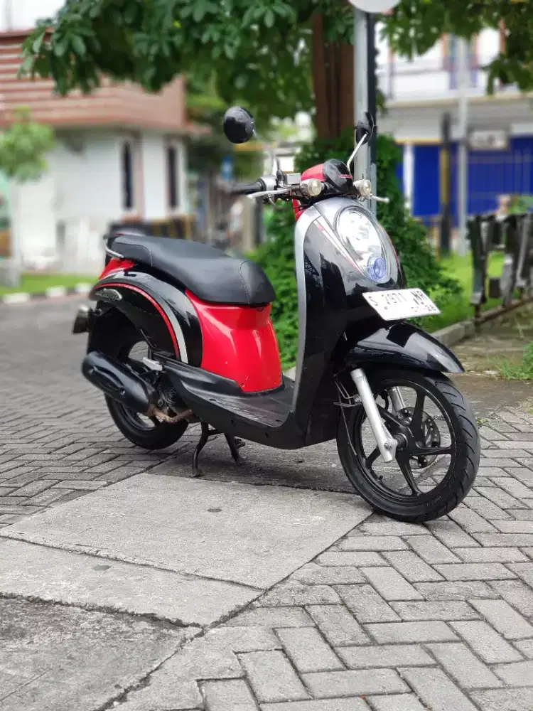 Honda Scopy 2013 Plat S moker