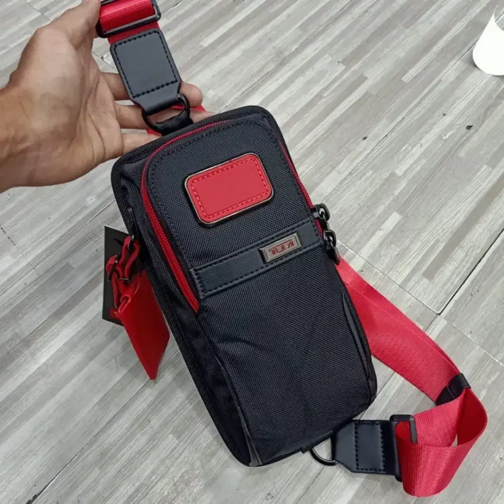 SLINGBAG TUMI ALPHA COMPACT NYLON SMALL BRANDED IMPORT