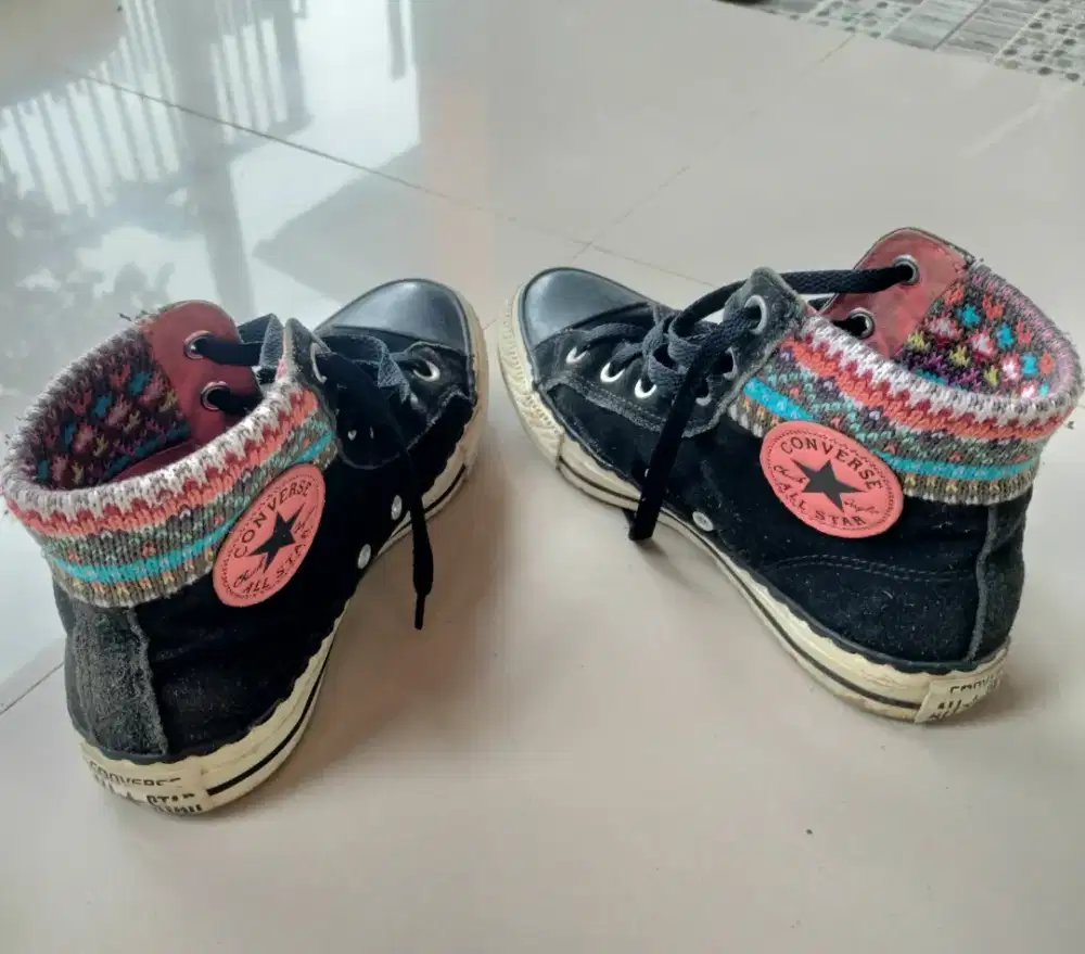 Preloved sepatu sneakers Converse original