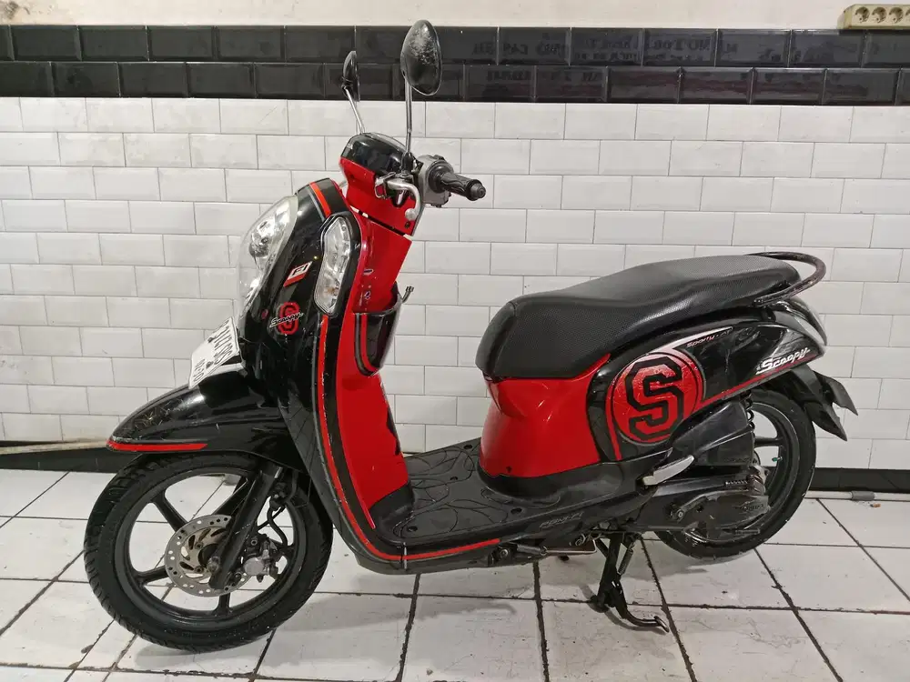 Di jual Honda scoopy esp tahun 2015