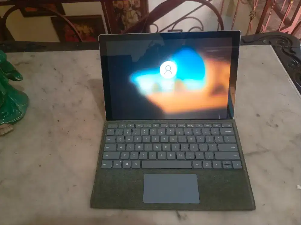 Microsoft Surface pro 7 i5 1035g4 gen 10 ram 8gb ssd 128gb
