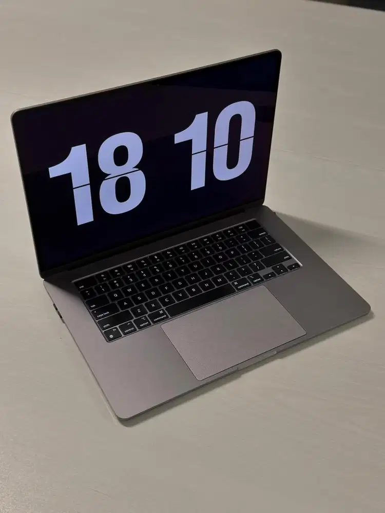 Macbook Air M2 (Ex Ibox)