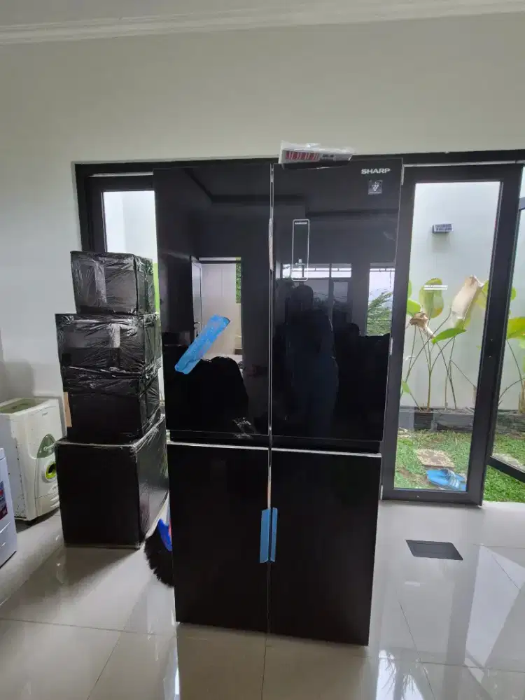 Kulkas sharp inverter