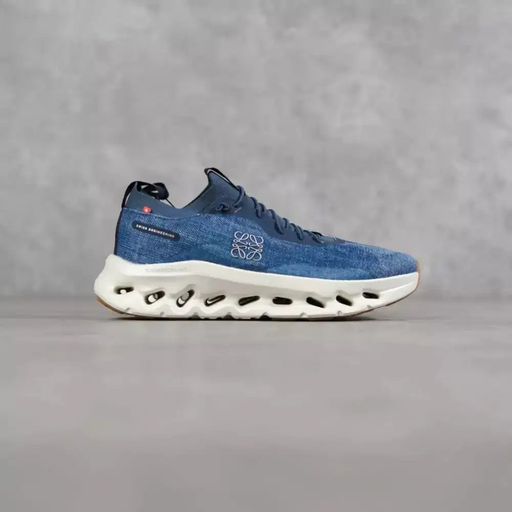 Loewe x On Special Edition (Limited)