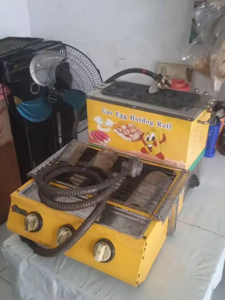 Dua barang sostel dan bakar