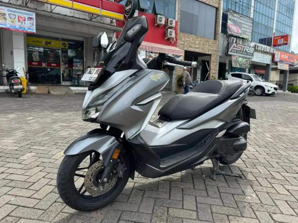 Honda Forza 250CC ABS Tahun 2020 Pajak Hidup MesinHalus Siap tancapGas