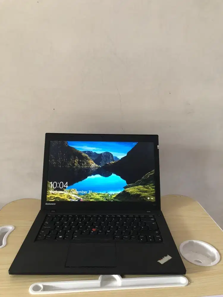 Di jual cepat Leptop lenovo tinkpad L440 intel cori5