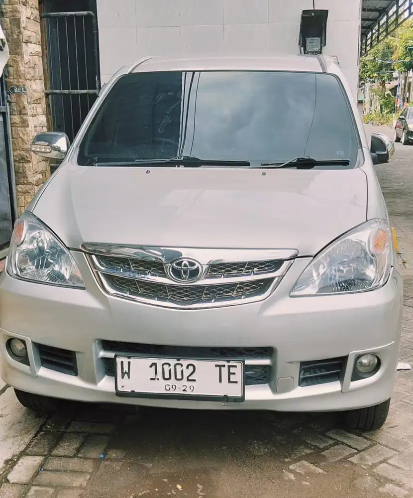 Toyota Avanza 2010 Bensin