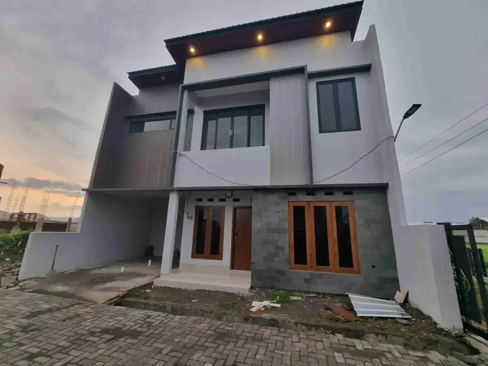 Sisa 1 Unit || Rumah Cantik 2Lt di Cluster Tohudan Karanganyar