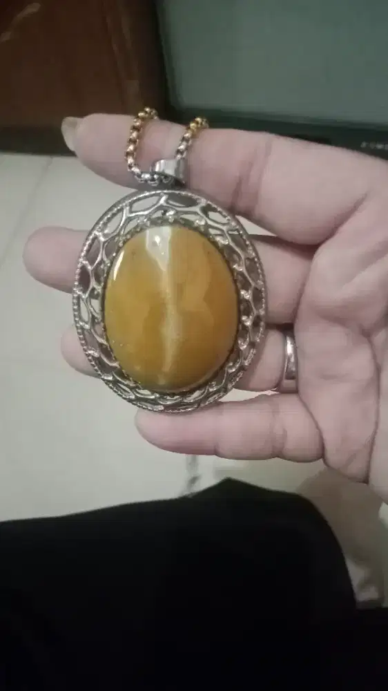 Kalung Batu Kembang Johar Kendit Langka