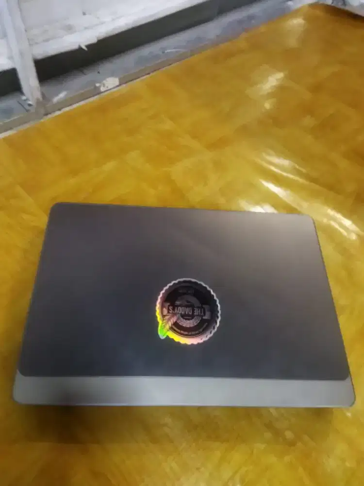 hp probook 4330s
Intel core i3-2310M
Ram 4gb
HDD 500gb
13.3inc