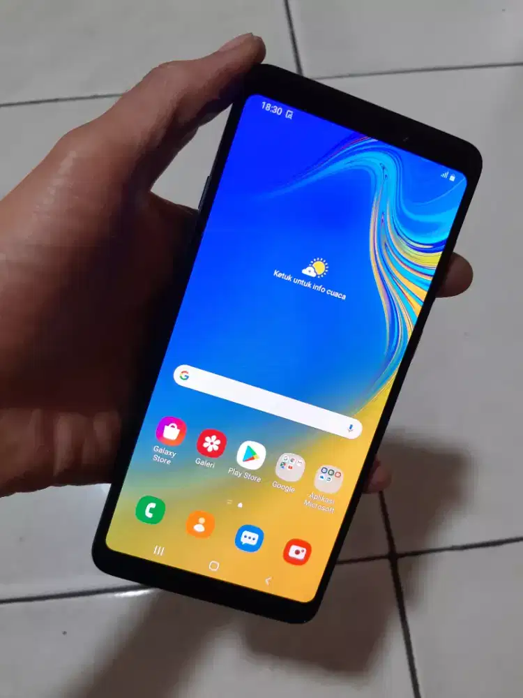 Samsung Galaxy A9 2018 Nfc 6/128GB Original Resmi Sein Mulus