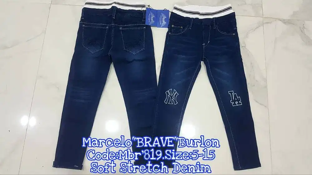 Dijual grosir borongan celana jins import ada 400 pc harga 39rb ready