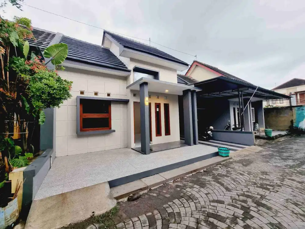Rumah Cantik 135m²  Nyaman Cluster Jln Raya Mangesti Raya