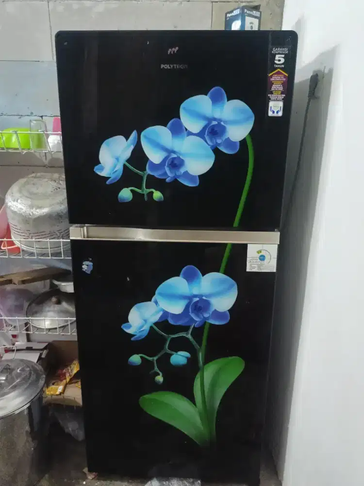 KULKAS POLYTRON BELLEZA PRW 23/25