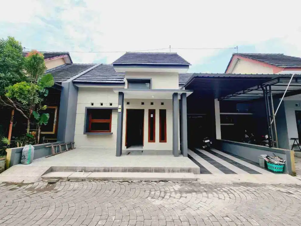 Rumah Cantik Nyaman Full Renov di Gentan