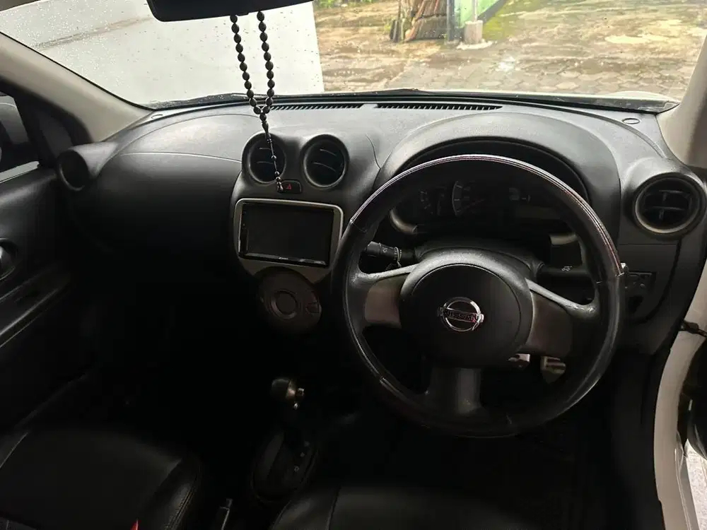 Jual santai Nissan march modif