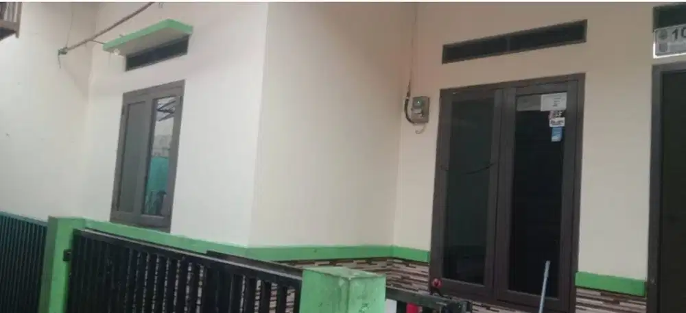Di kontrakan rumah 50m, 2 kmr tdur murah