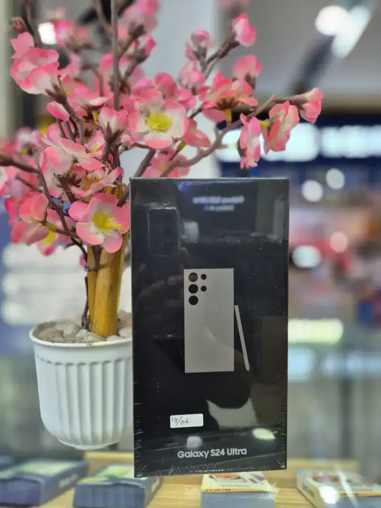 SAMSUNG S24 ULTRA 256GB KREDIT BUNGA RINGAN