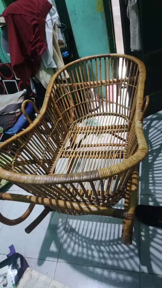 ayunan rotan bayi